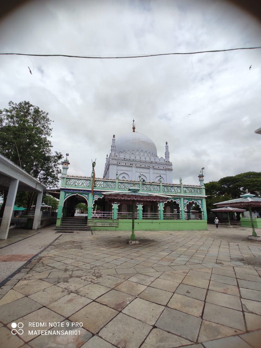jafarkansari's tweet photo. The panoramic view of the eastern side of the Mausoleum of Hazrat Ladle Mashaikh Ansari at Aland https://t.co/P12Vt1mUJl