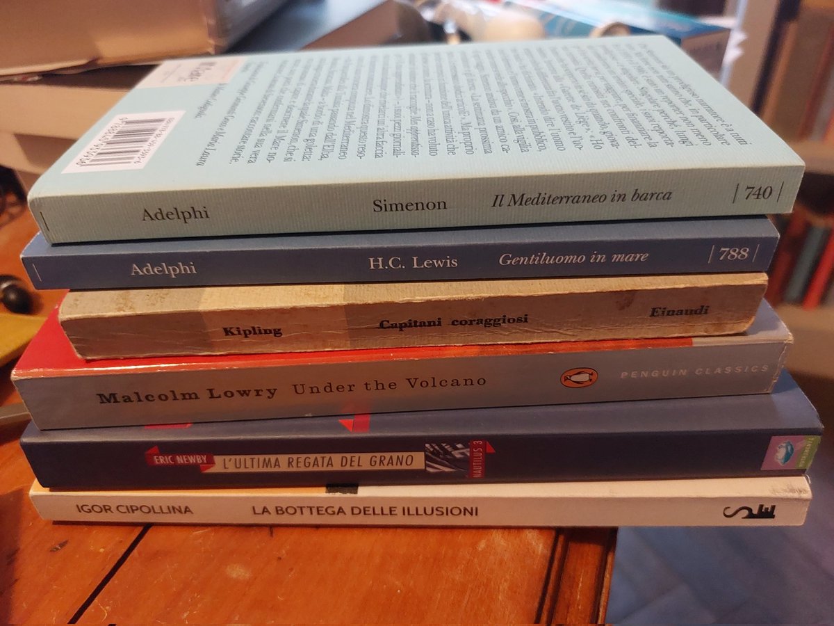 🖋 informazione di servizio: il podcast della #RassegnaStampa <a href="/SkyTG24/">Sky tg24</a> si prende una pausa di due settimane (nel frattempo mi dedicherò ad altre #Pagine). Ci rivediamo/risentiamo lunedì 21 agosto (se poi siete in crisi di astinenza, c'è sempre tg24.sky.it/ghit-parade 😉) 🎧