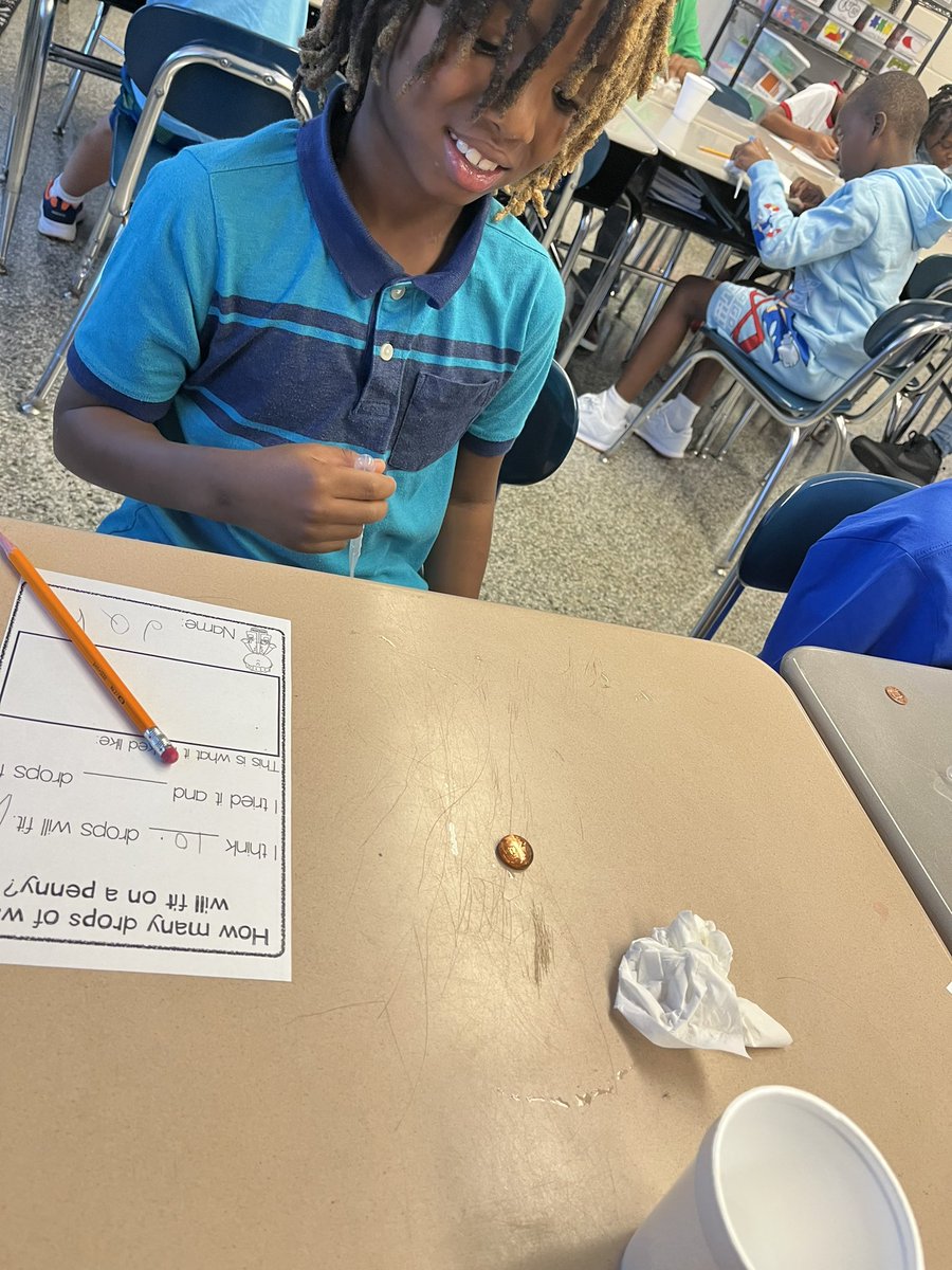 OrrsElementary's tweet photo. #FridayScienceFun #extraORRdinary https://t.co/6NxGfCe4WT