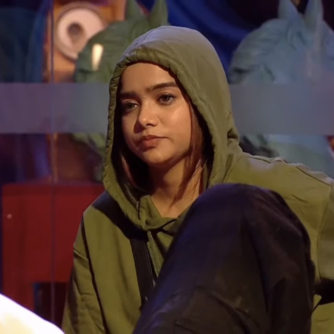 itsBravboY's tweet photo. Who GOING TO TOP 3
Like - #JiyaaShankar
Rt- #ManishaRani

#BiggBoss
#AbhIya #Abhisha #BiggBosOTT2
#AbhishekMalhan
LIKE.                           RT https://t.co/BYjFHFouL2