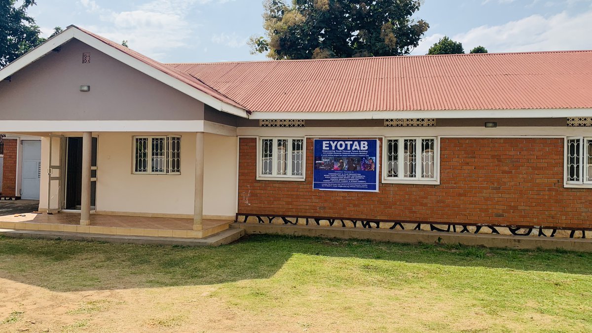 Napoleone Ehmah tweet media