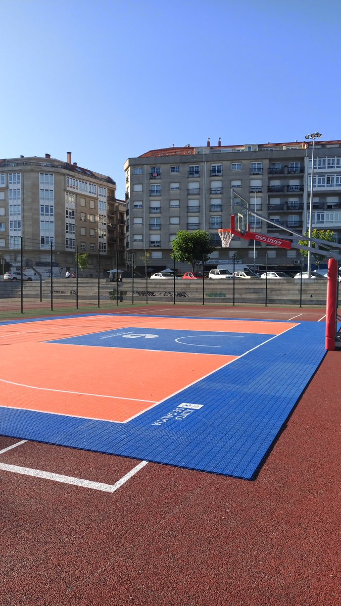 composinserta's tweet photo. Nos xa temos o traballo feito!! Que comece o xogo!!! 3x3🏀🏀🏀. https://t.co/niQTt5Kvkm