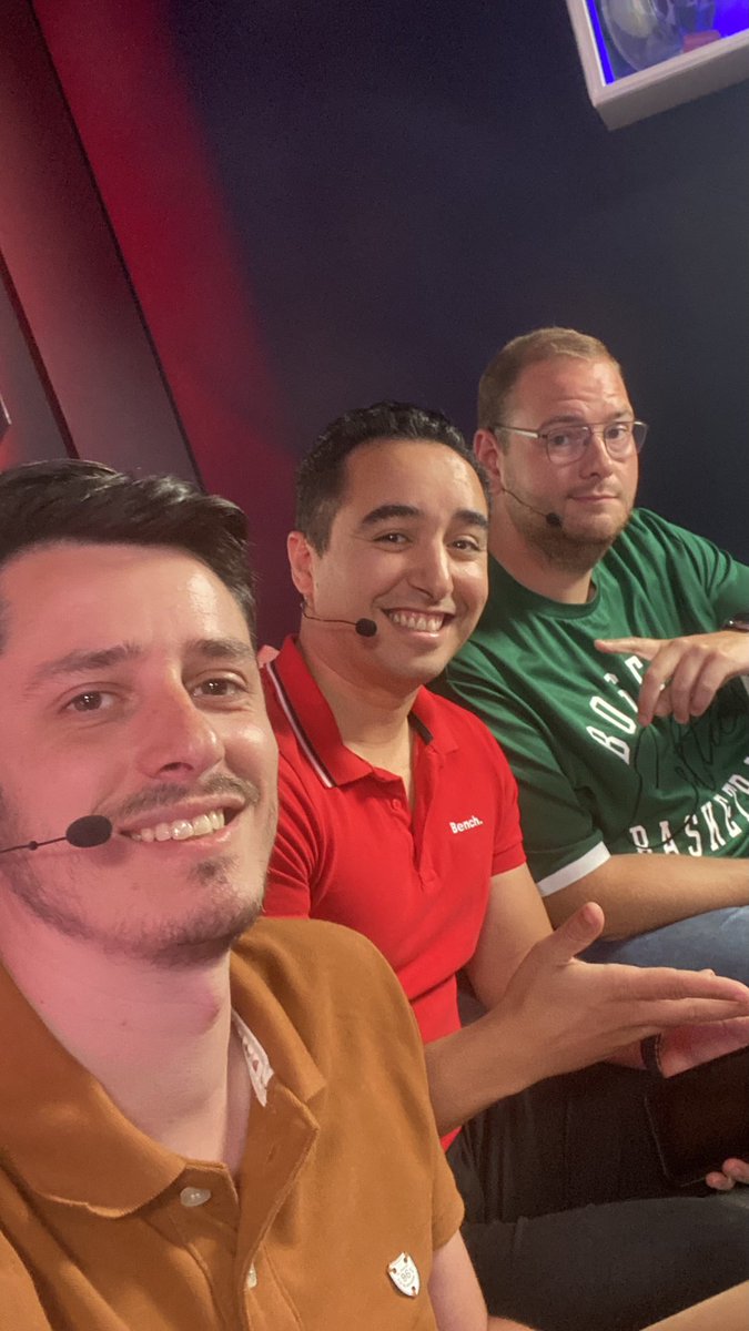 On est prêt :) <a href="/MaxouLepilote/">Maxime Potar</a> <a href="/NagaRacingYTB/">Naga Racing</a> <a href="/RTBF_iXPe/">RTBF iXPé</a> 

On est en live 
twitch.tv/rtbf_ixpe