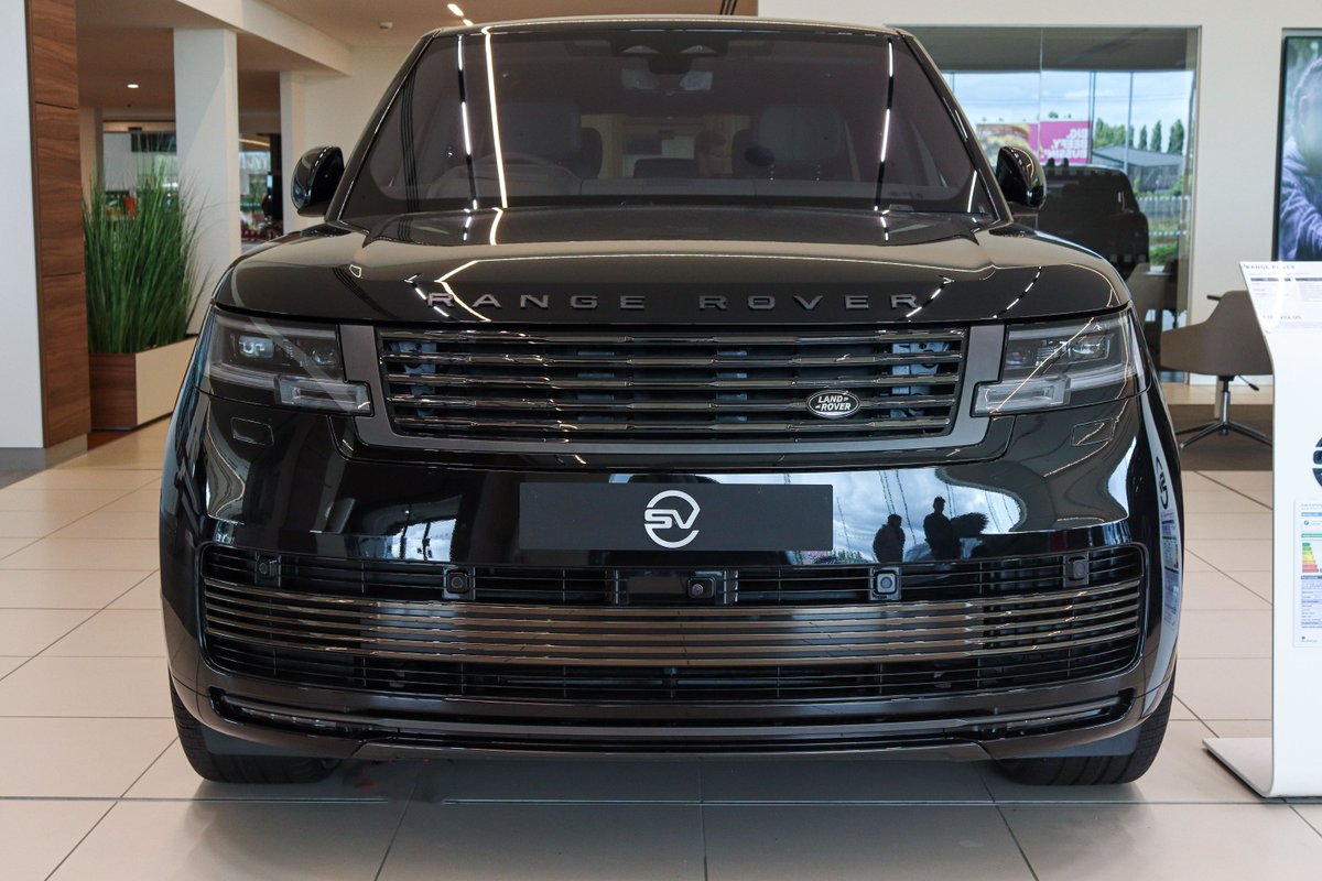 Arrive in utmost sophistication with the Range Rover in Santorini Black.

This ultra-premium SUV provides a serene sanctuary from the world outside. 
Enjoy the journey in a Range Rover - the pinnacle of luxury SUVs.

Check out our range: ow.ly/8Gst50PsxRy