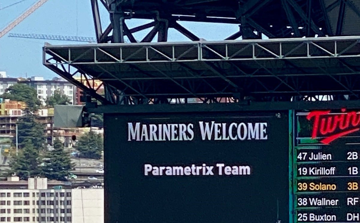 Parametrix_Inc's tweet photo. Thumbs up for cheering on the @Mariners and indulging in some sweet treats! ⚾️🍦👍️ Over 70 employee-owner plus friends and family spent a Thursday afternoon at T-Mobile Park to watch the M's defeat the Minnesota Twins. https://t.co/SuXIep0q73
