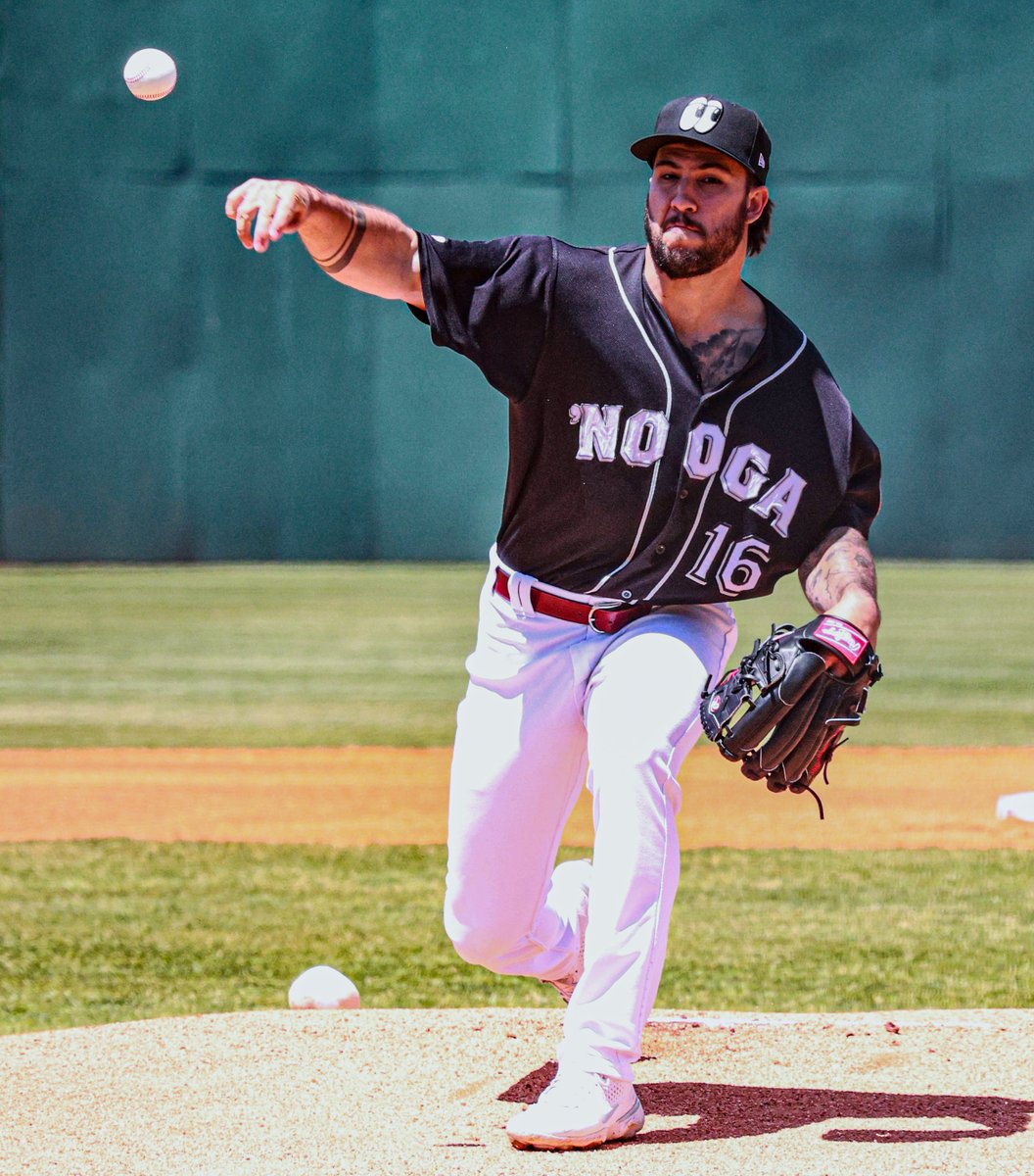 RedsOnTheRise's tweet photo. Congrats to our organizational award winners for July❗️

Pitcher of the Month, RHP Lyon Richardson:
🔴 4 GS / 12.0 IP
🔴 1.50 ERA / 0.83 WHIP
🔴 17 K / 2 BB

Player of the Month, OF Blake Dunn:
🔴 22 G / 83 AB
🔴 .446 / .528 / .699
🔴 5 2B / 2 3B / 4 HR
🔴 24 RBI / 17 SB https://t.co/NHT1qUh6gh