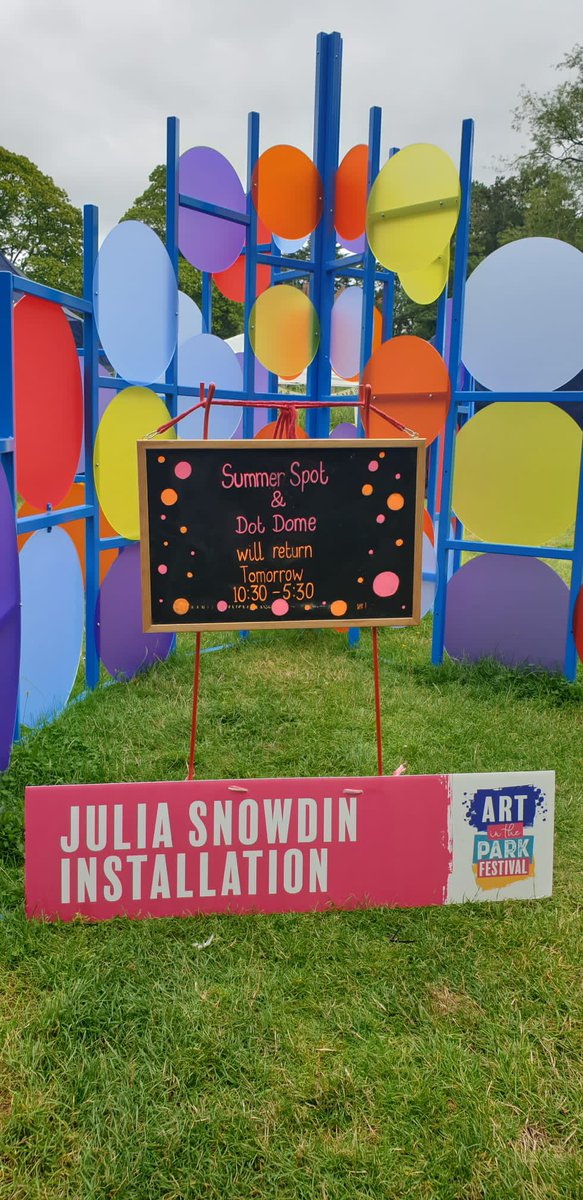 Julia Snowdin tweet media