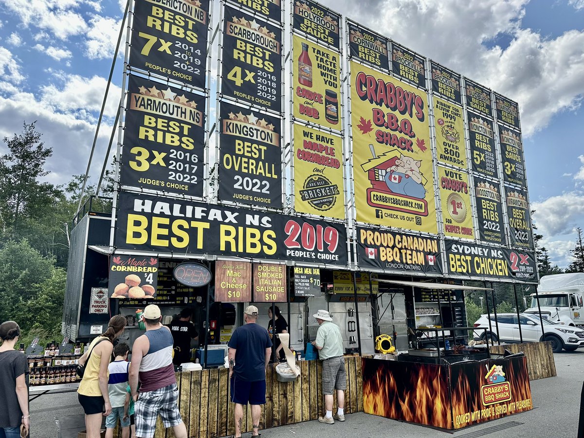 townofgander's tweet photo. Ribfest and the Concert Series are in full swing at Cobb’s Pond Rotary Park!🎸

Drop by for some ribs, a cold drink and some entertainment!

▫️Ribfest happening until 9pm
▫️Concert Series happening until 8pm

#FestivalofFlight2023 https://t.co/KqUjNuxC4W