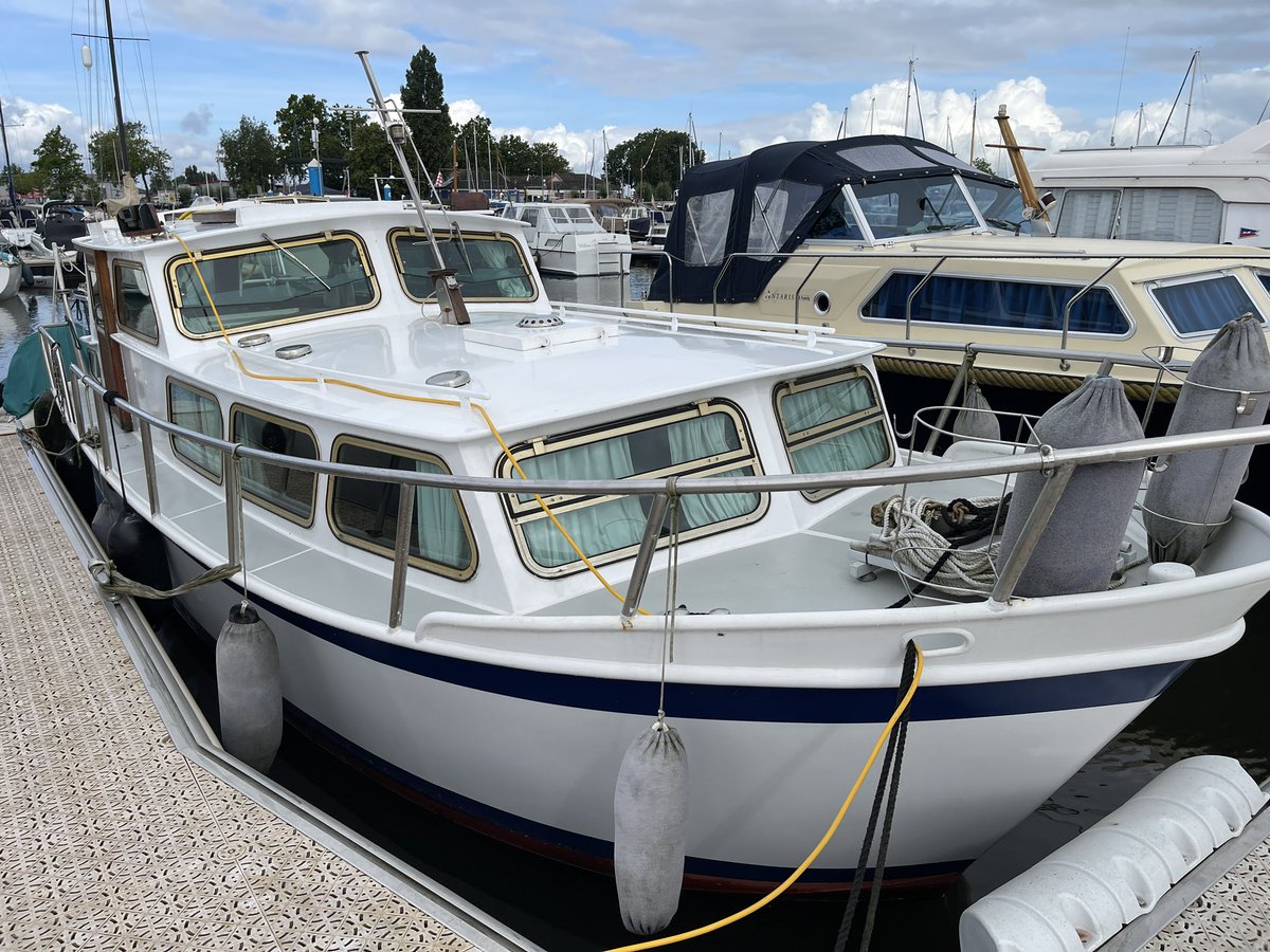 dolphinyachtbrokers.nl

#dolphinyachtbrokers