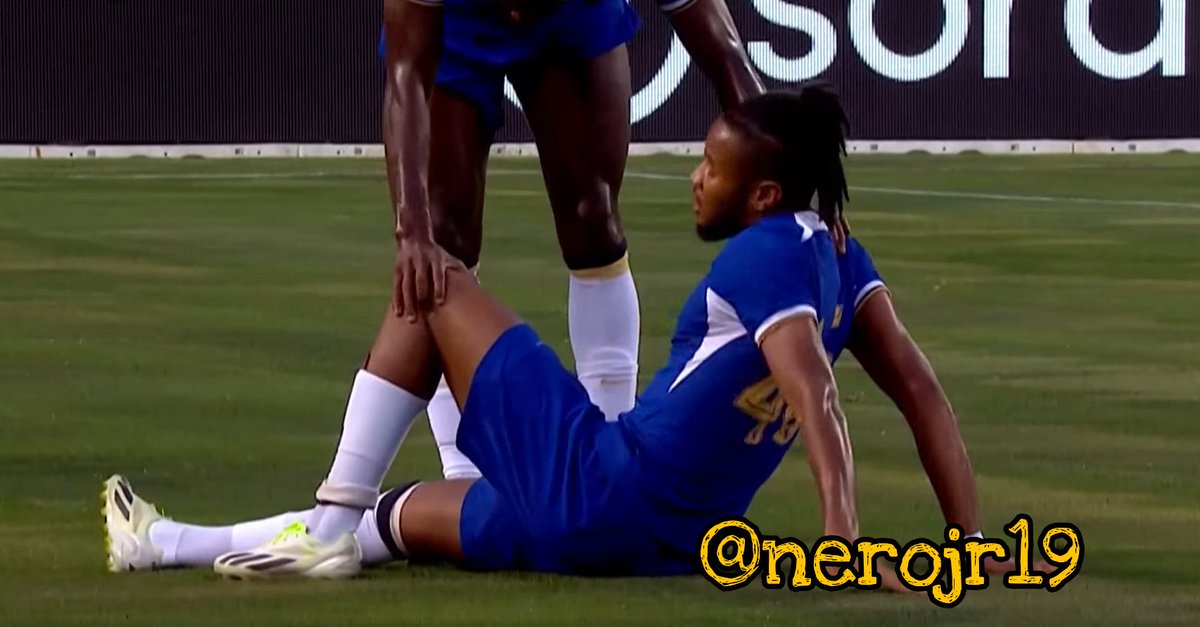 nerojr19's tweet photo. Christopher Nkunku injury:

Not the best angle but seemed like a bit of varus stress

One of the concerns is an LCL injury

Nkunku injured his left LCL last season &amp; missed ~3mths

Other concerns- Lat. meniscus/Bone bruise
@RJPJournalism @CFCPys @AlexGoldberg_ @CarefreeYouth
#CFC https://t.co/yqBvRnu8k1