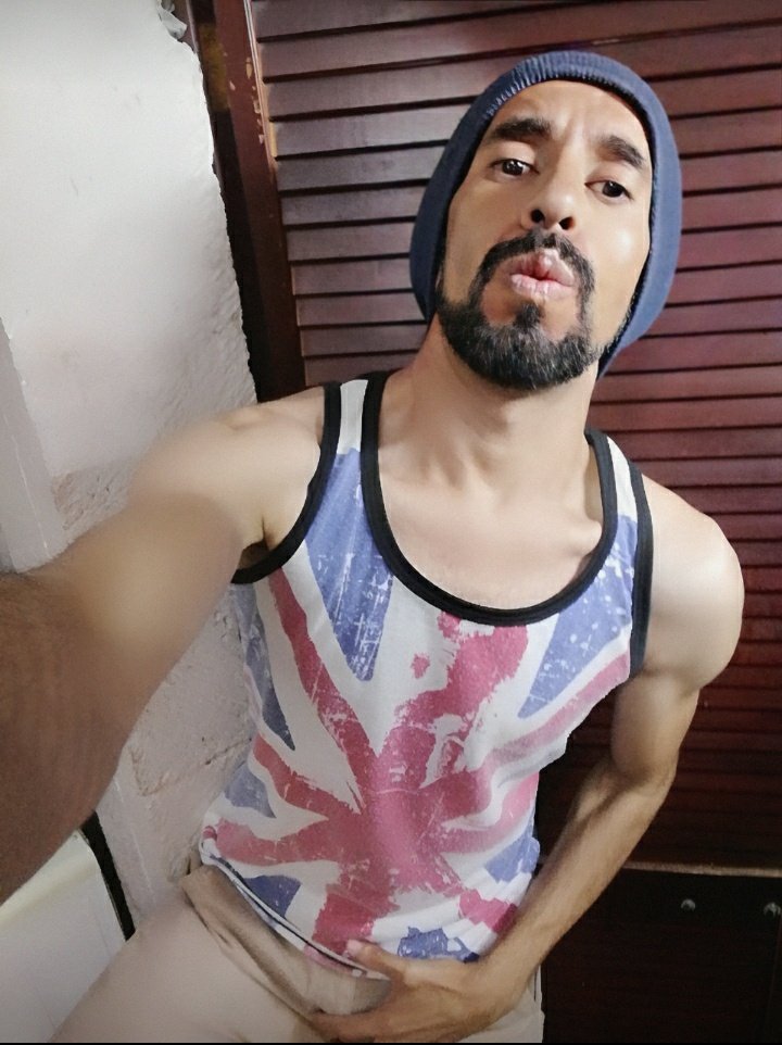 Dan11Monito's tweet photo. Un rápidin o que? 🥵 

#Viernes #gay #gay @EncuentroGayMty @RegiolandiaMTY https://t.co/R1djk9FkVv