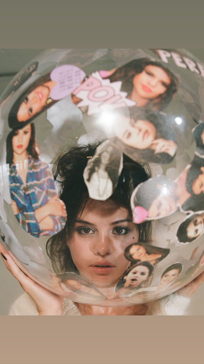 selenagomezbr's tweet photo. Mais fotos antigas... 👀

Selena Gomez via Instagram Stories. https://t.co/wPWeHTLMRt