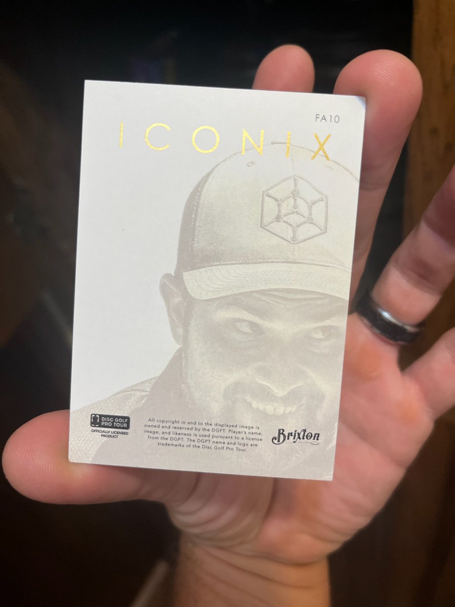 _HittingTheLine's tweet photo. Only 1:4 boxes contained a gold pack..We were lucky enough to get 1. We were blessed with a Brian Earhart 1:1. #MrFlightDiary #ProsPro #CommentaryLegend https://t.co/zCM9wSVLhc