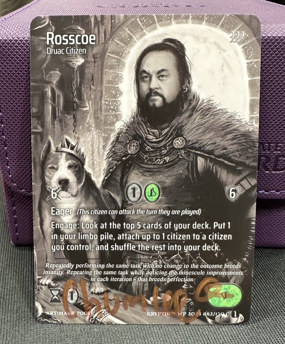Markpooleartist's tweet photo. So glad Chumlee came by the booth at Gen Con with his new Kryptic card!
#markpoole #chumlee #gencon https://t.co/bgldmLnVsZ