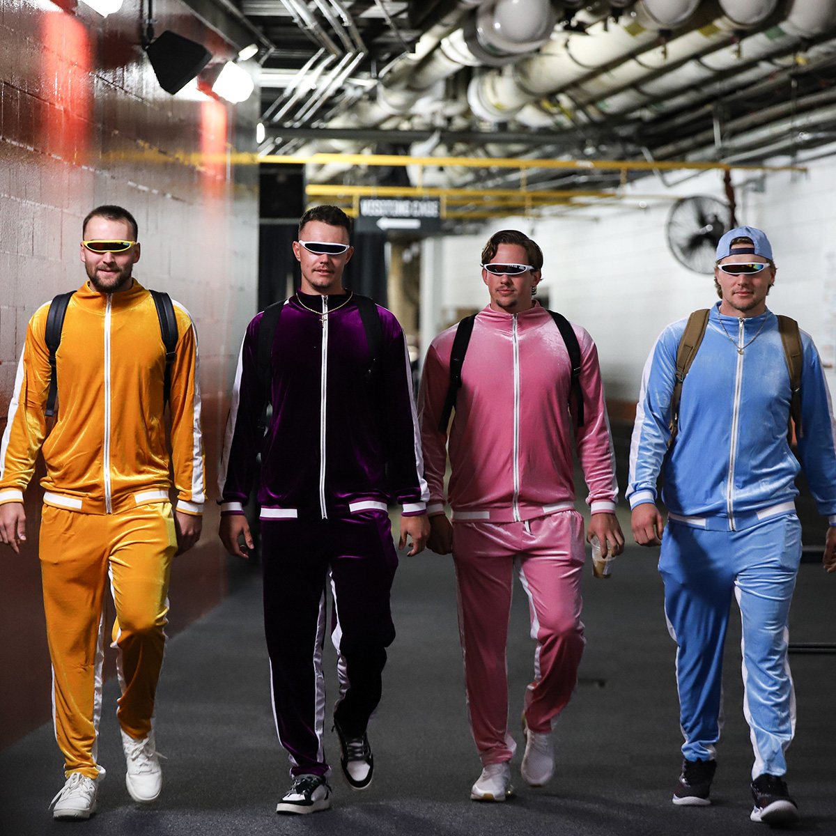 Orioles players just pulled up to the ballpark in these outfits 😭😭