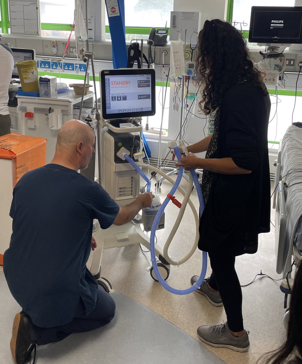 RBHCCUEducation's tweet photo. 🏥 Great day spent today teaching our HCAs and new starter nurses 

Topics including bedspace set up, vent set up, infection control and hand hygiene, importance of nutrition and fluid balance in the critically unwell and delirium https://t.co/cMq3ehpM1L