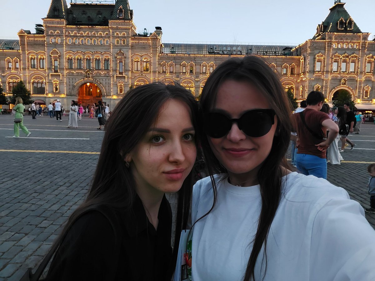 vasiliy__fr's tweet photo. Стоим с @Lee_Min_98 https://t.co/ROAL46AVKR
