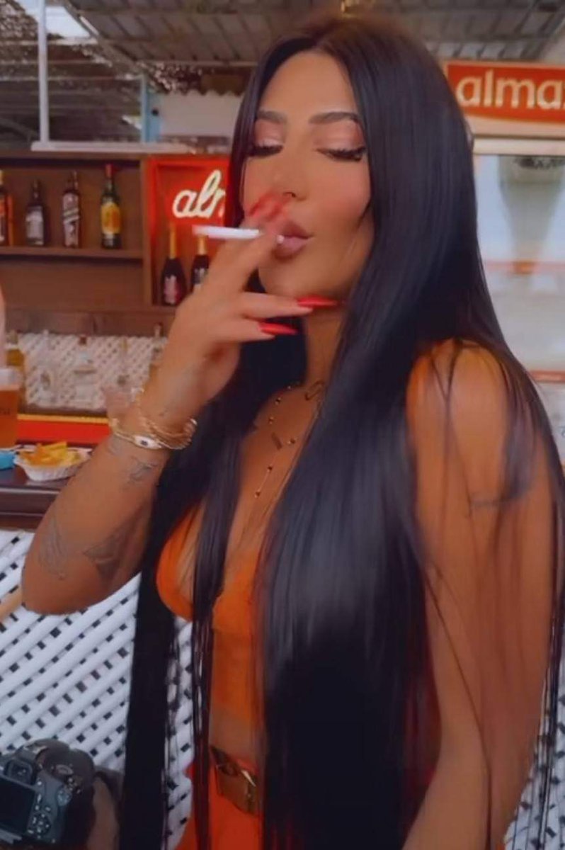 #smokingfetish #smoking #smokingcigar #smokingwoman #smokingqueen #smokingcigarettes #smokingmodel #cigarette #cigarettes #smokingmom #smokingmature