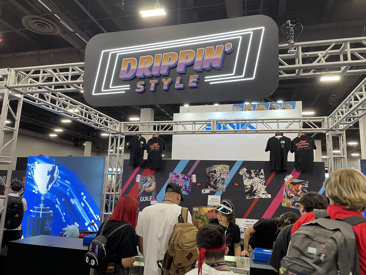 StreetFighter's tweet photo. Stop by the Capcom Booth at #Evo2023 for various activities and prizes! Here’s what we got going on today.

✏️1PM - Poster signing with @AleksLeVO 
💬 3PM - Developer Panel on Main Stage
⁉️Trivia Questions
🎮 Games, games, and more games! https://t.co/mwvNMaJkJE