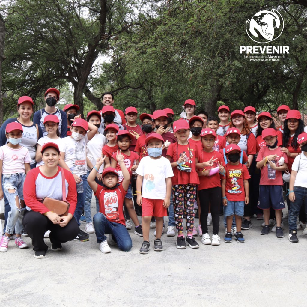 alianzappn's tweet photo. Muy contentos junto a FUNDEFAM por el campamento de verano dirigido por los Niños y Niñas de la comunidad que impactan. 🏕️
El Proyecto PREVENIR busca impulsar el desarrollo integral que ayude a la Prevención de Violencia y las repercusiones que esta puede tener en las comunidades https://t.co/qI6cUwLUo9