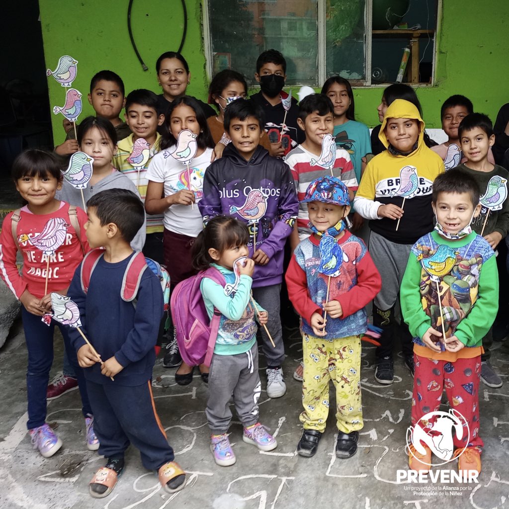 alianzappn's tweet photo. Muy contentos junto a FUNDEFAM por el campamento de verano dirigido por los Niños y Niñas de la comunidad que impactan. 🏕️
El Proyecto PREVENIR busca impulsar el desarrollo integral que ayude a la Prevención de Violencia y las repercusiones que esta puede tener en las comunidades https://t.co/qI6cUwLUo9