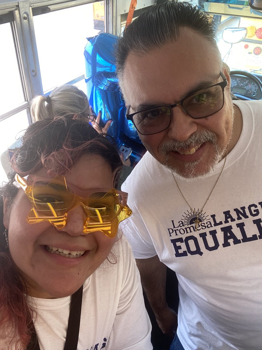 adrianne08marie's tweet photo. @LaPromesa_AISD Where your work place is family! #RisingWithRadicalLove #MyAldine #WorkDad @DBrogee @affb_fernanda https://t.co/WMuXFeFVxd