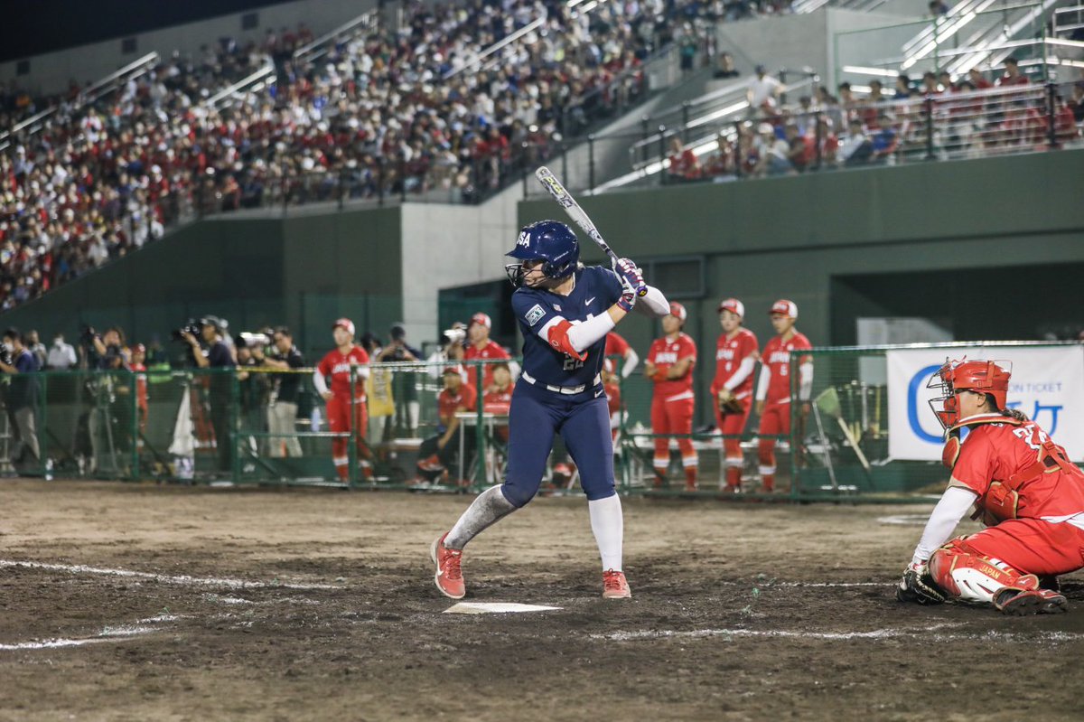 MizzouSoftball's tweet photo. What a debut for @alex_honnold22 ‼️

Honnold posted two hits including an RBI double as @USASoftballWNT 🇺🇸 outlasted Japan, 12-11, in extra innings Friday!!

Team USA continues the series Sunday at 2 p.m., JST / 12 a.m., CT in Fukushima, Japan.

📸@USASoftball 

#OwnIt #MIZ 🐯🥎 https://t.co/RCJWyPVCFB