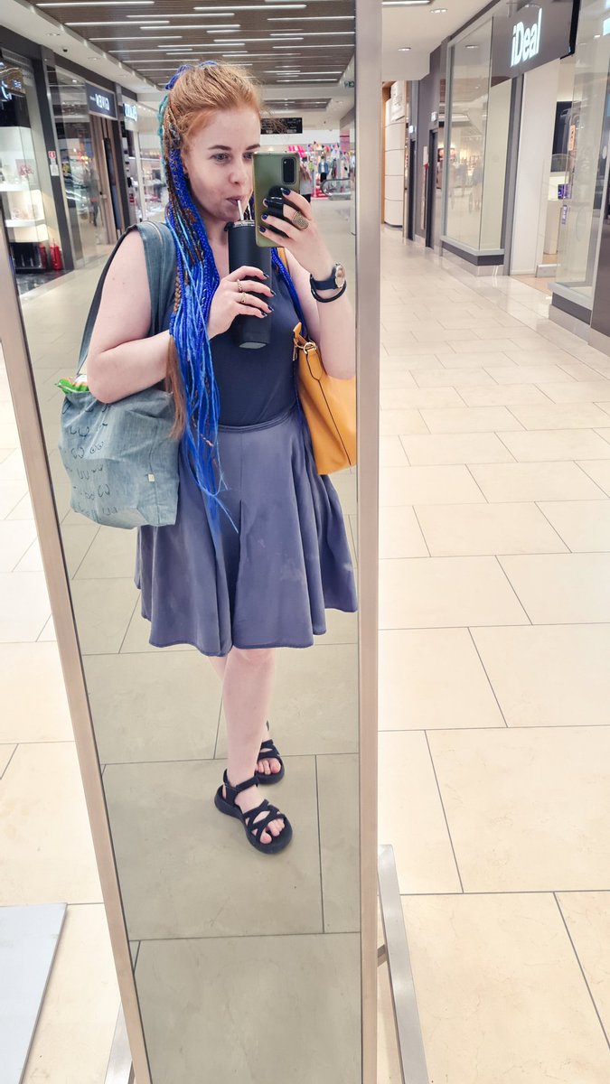 Achievement unlocked:
Bērns veikalā rādīja uz Spīganu un pārliecinoši paziņoja, ka grib izskatīties tāpat. 
10/10 pieredze