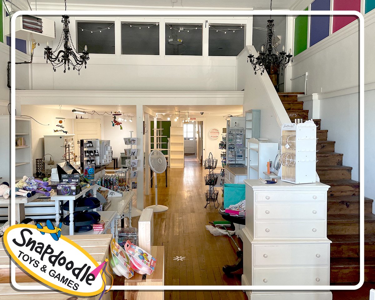 SnapdoodleToys's tweet photo. We're so excited to announce that we'll be joining the Snohomish community very soon with a brand new Snapdoodle location! Stay tuned for more updates! ❤️ https://t.co/WCLsUQApxI
