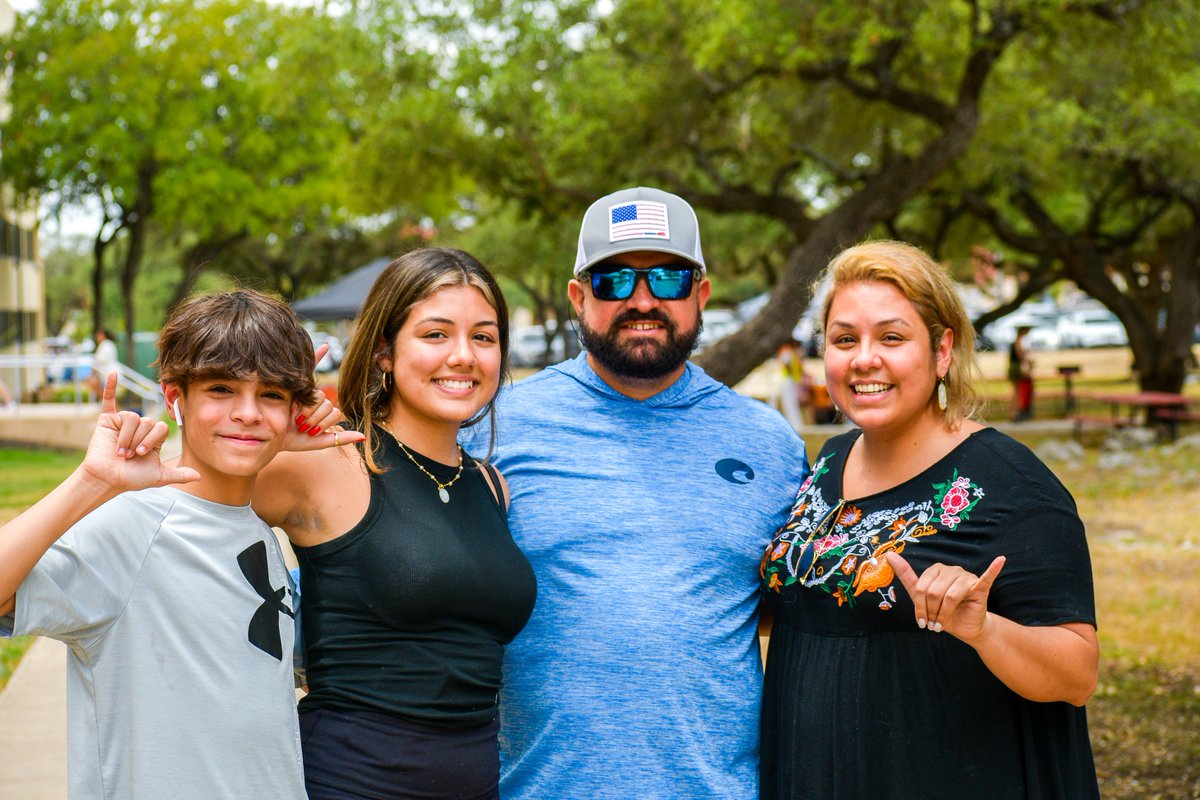 UT San Antonio tweet media