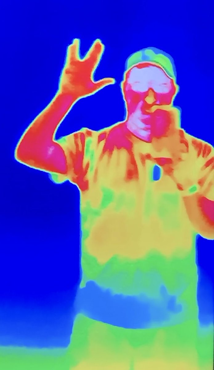 TooBoldlyGo's tweet photo. #StarTrek #LLAP My infrared heat signature. https://t.co/XUvrRN2xR6