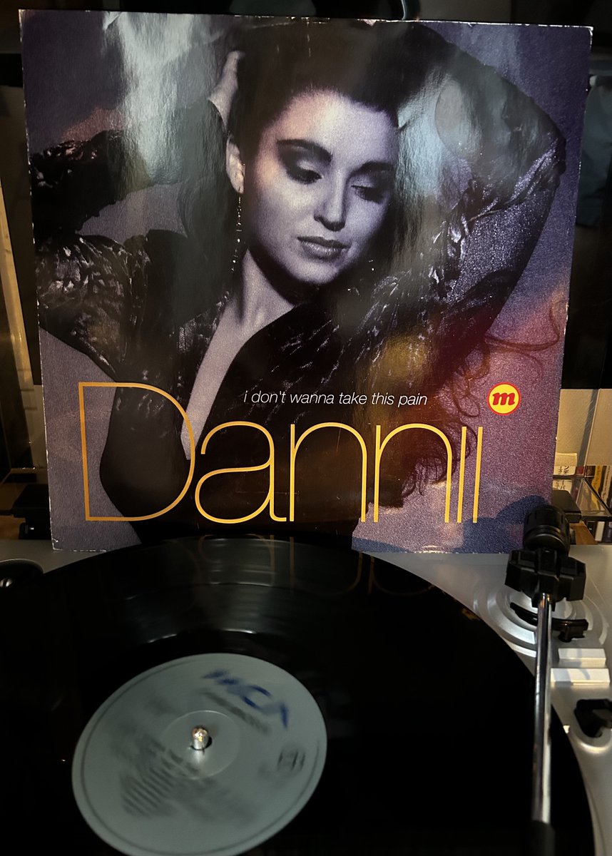 BootedGay71's tweet photo. #NowPlaying 
#DanniiMinogue #IDontWannaTakeThisPain
🇬🇧 12" #Vinyl #Single 1991

#12inchVersion
#Instrumental 
#7inchVersion
#JumpToTheBeat #12inchMix

#LoveAndKiss #DebutAlbum https://t.co/vAA3Luj8vr