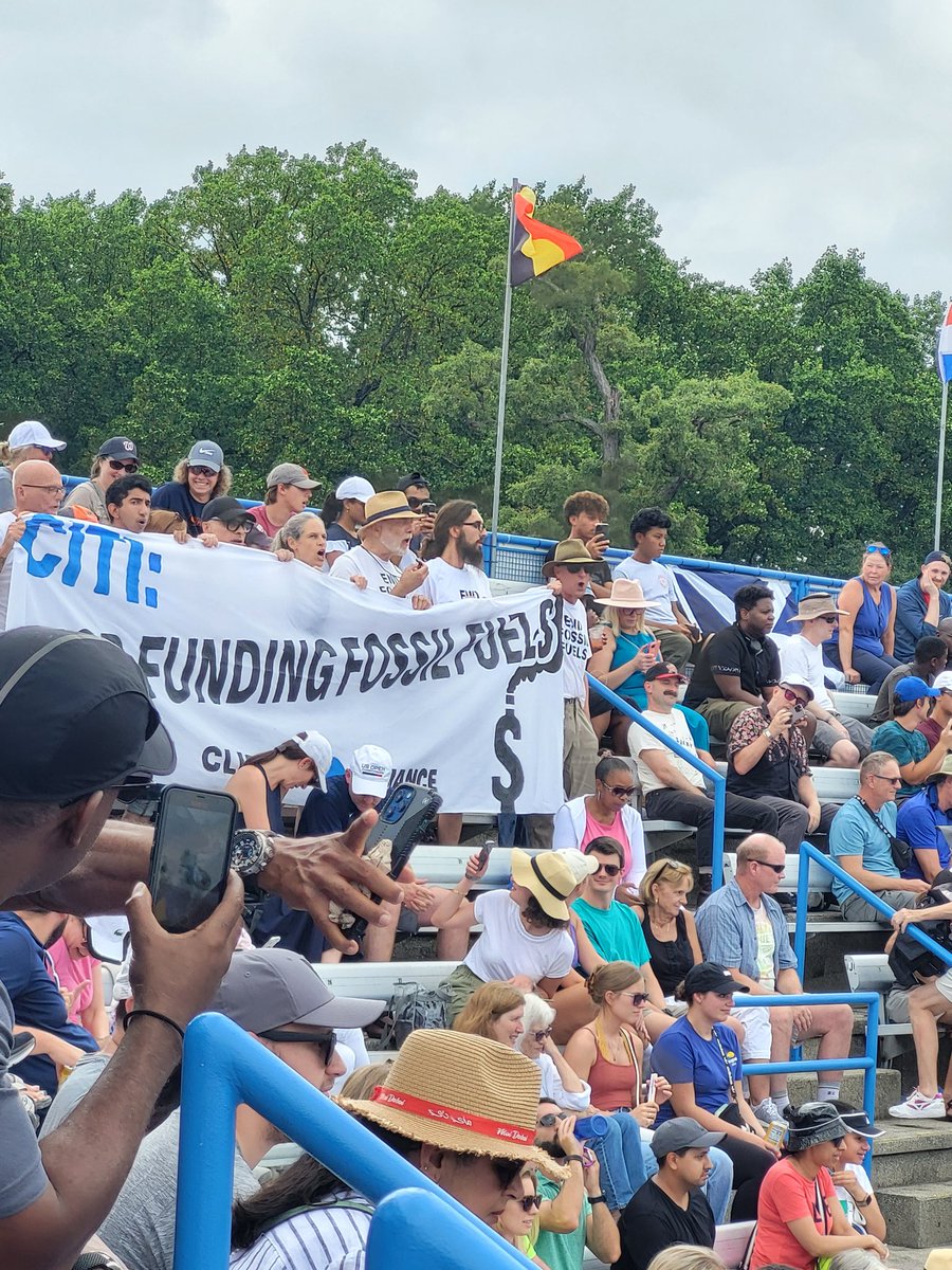 Lord we got a protest here. Right on #CitiOpen