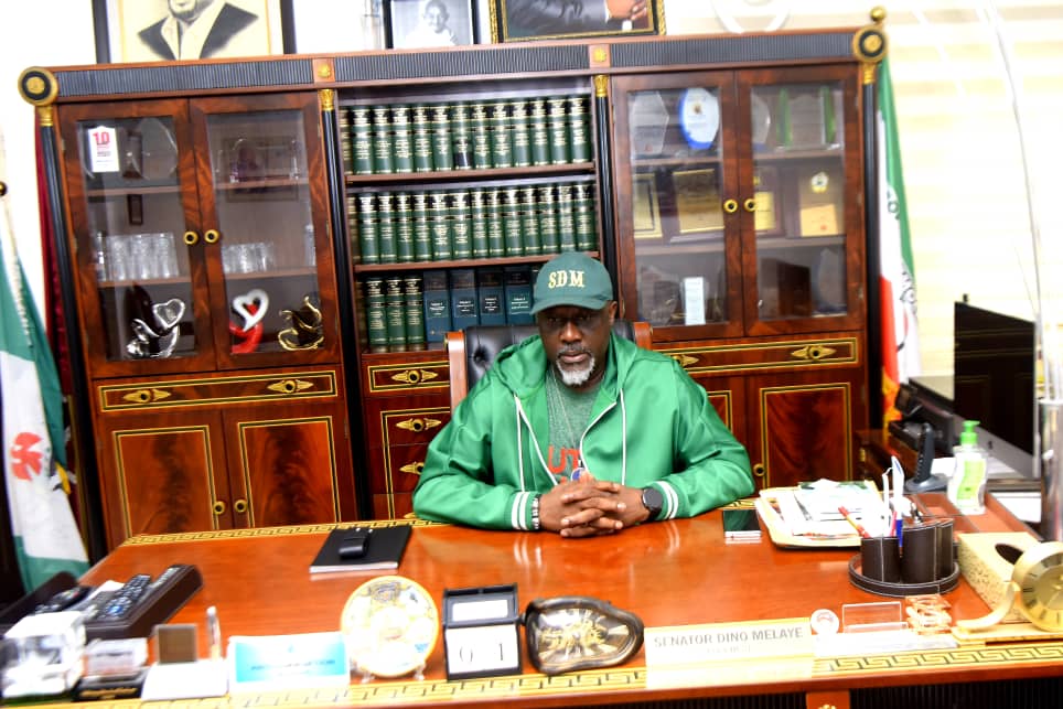Senator Dino Melaye. (SDM) tweet media