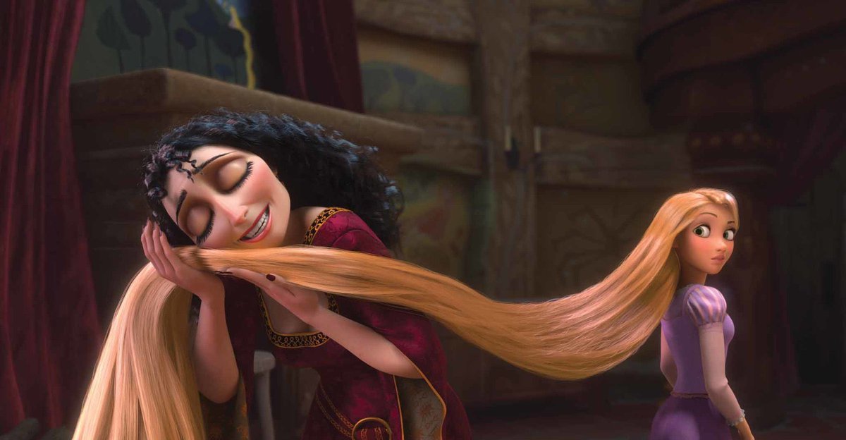 GossipRoomOff's tweet photo. 🚨 Un film en live-action de #Raiponce serait en préparation chez Disney. 👱🏼‍♀️✨ (via @TheDisInsider) https://t.co/6rxyWsjhPA