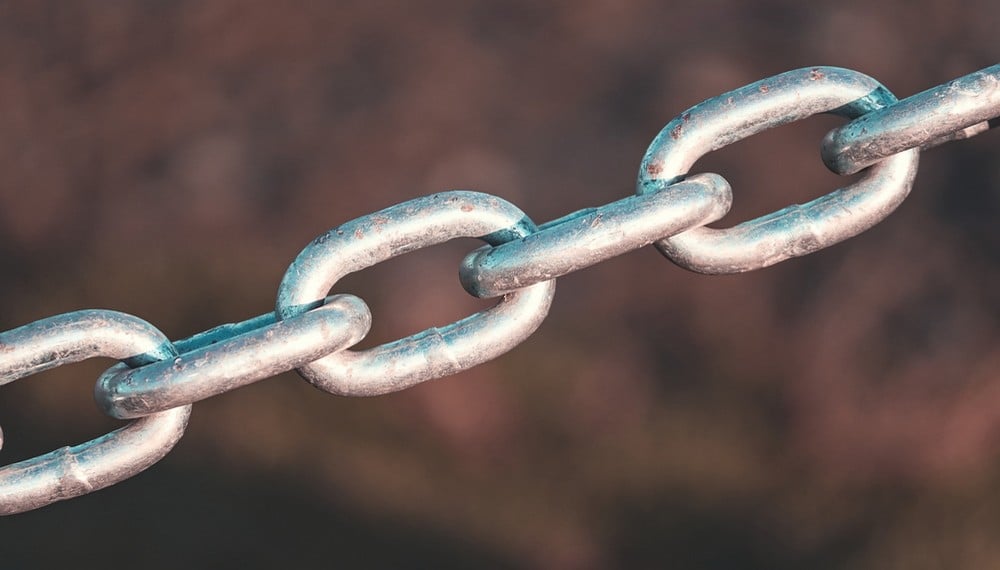 Flootoutcourt's tweet image. On cherche un célèbre acteur britannique (indice : il a été James Bond)