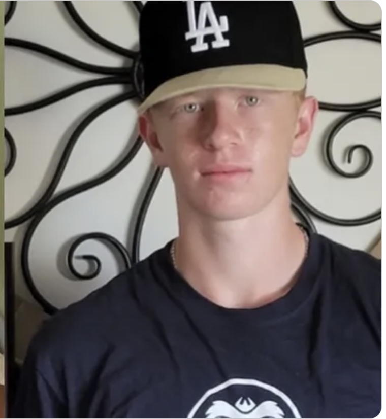 CoachLozinski's tweet photo. FOOTBALL FAMILY, WE NEED YOUR HELP - Our BC community is heartbroken.

One of the heartbeats of the community, an up-and-coming QB, has suffered a terrible accident. I ask that if you are financially able, please help Gavin and his family through this unimaginable time. And if you are not able, please keep him and the Kelowna football community in your hearts. #MoreThanJustAGame
https://t.co/6FZgLDxGjn