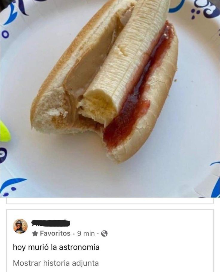 pelirrojohungry's tweet photo. hoy murió la https://t.co/ihb8qlMDws
