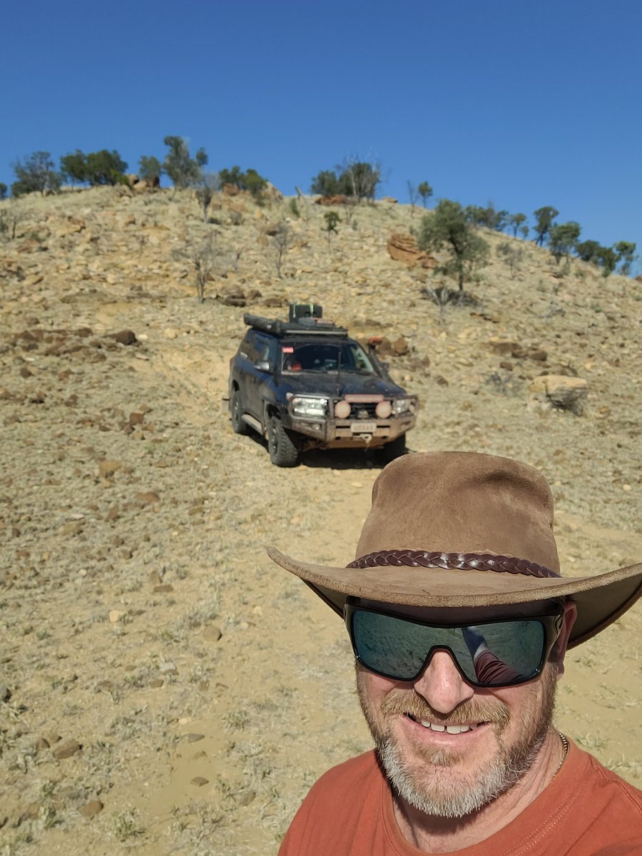 4x4AdvClub's tweet photo. Outback https://t.co/NiRcVbgDBK