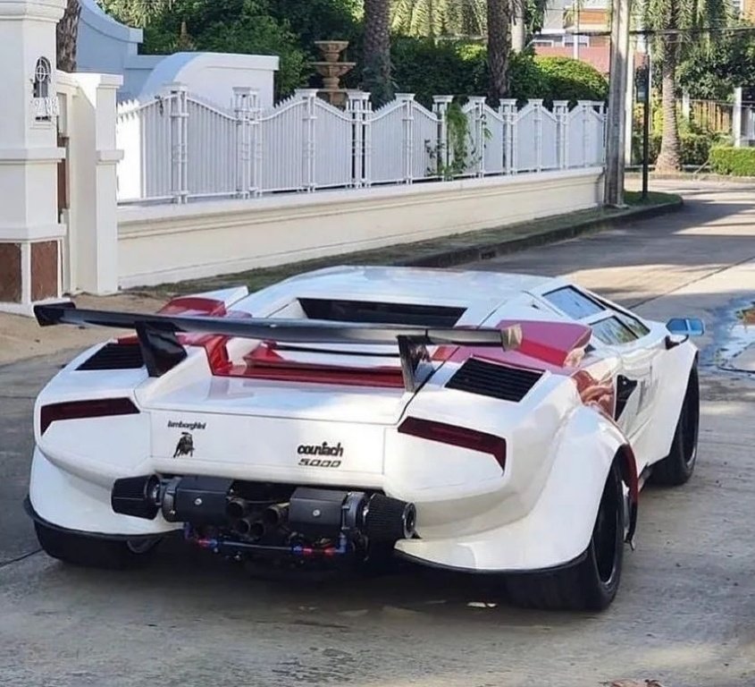 Lamborghini Countach