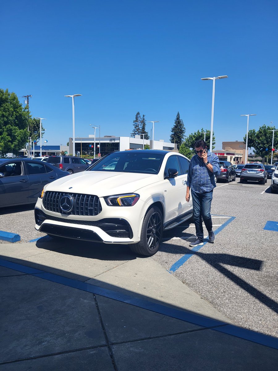 SGT_Wade's tweet photo. This should tell you everything that's wrong with car dealerships. This one of the brokers at @HondaStvnsCreek. Notice there are multiple open parking spots. Don't think I'll be buying cars here after all. @Honda https://t.co/PSpW6lGZw0