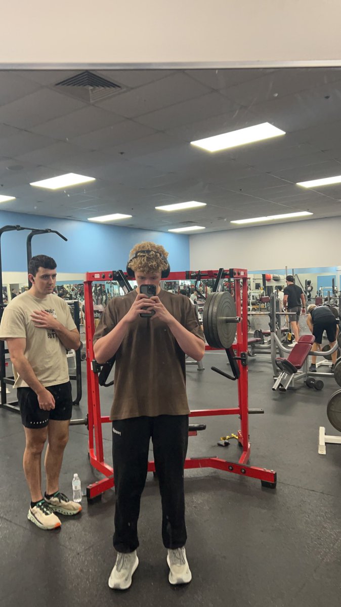 NorpFN's tweet photo. @gummy836 fortnite duo to irl duo https://t.co/Xr0yZzT2zI