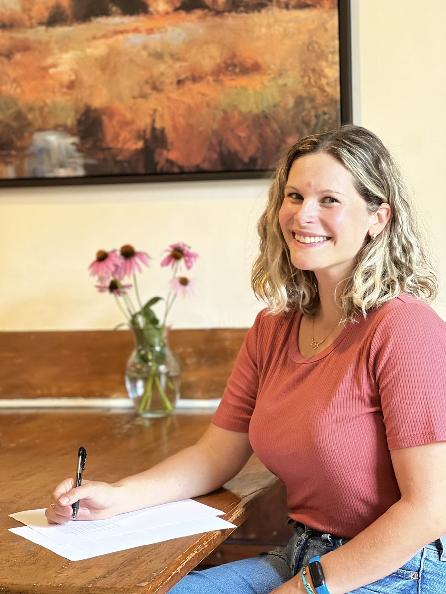 KaraQWrites's tweet photo. It is my great joy to share that I am now represented by Ginger Hutchinson and Adam Chromy of Movable Type Management! I am so grateful to have the opportunity to work with these two amazing literary agents! 

#amquerying #WritingCommmunity https://t.co/zIu1qBKb4f
