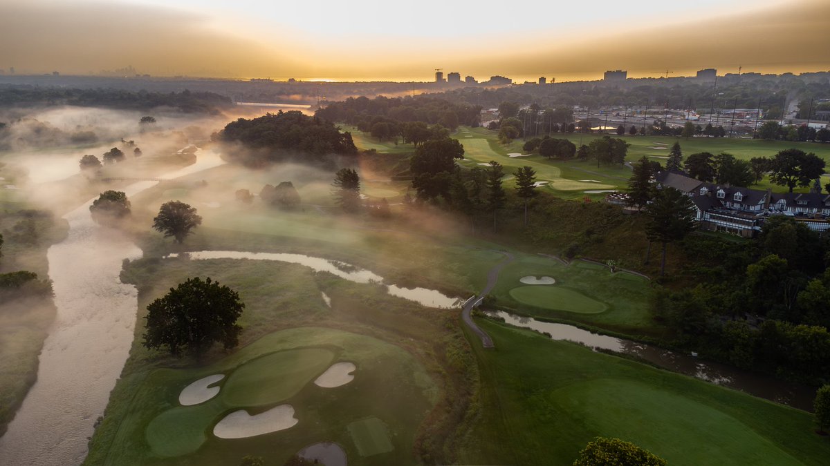 CurtisHartley7's tweet photo. Foggy mornings @Mississauguagcc https://t.co/7LytNCEToH