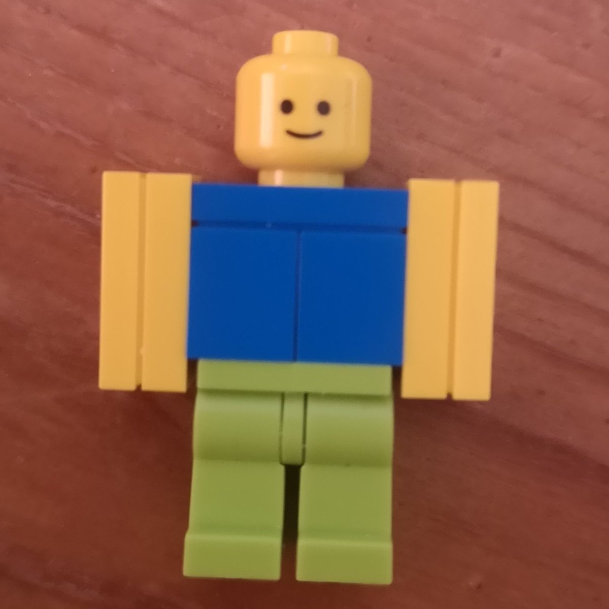 How to make a LEGO Roblox Noob Minifigure! #shorts 