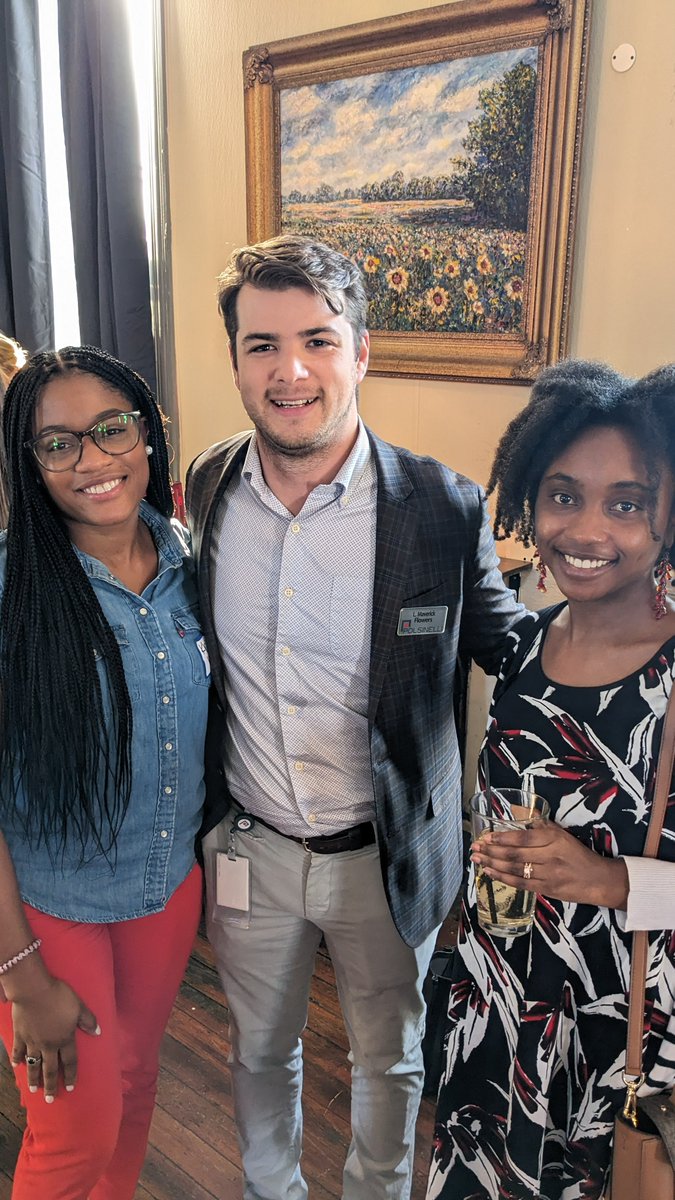 Polsinelli's tweet photo. Our Nashville office was happy to be a sponsor of @MusicCityLAW's Bar and Beyond networking event and celebrate with law students who took the bar the day before.

#polsinellinashville #barexam #sponsorship https://t.co/ALAaJ3u7Dl