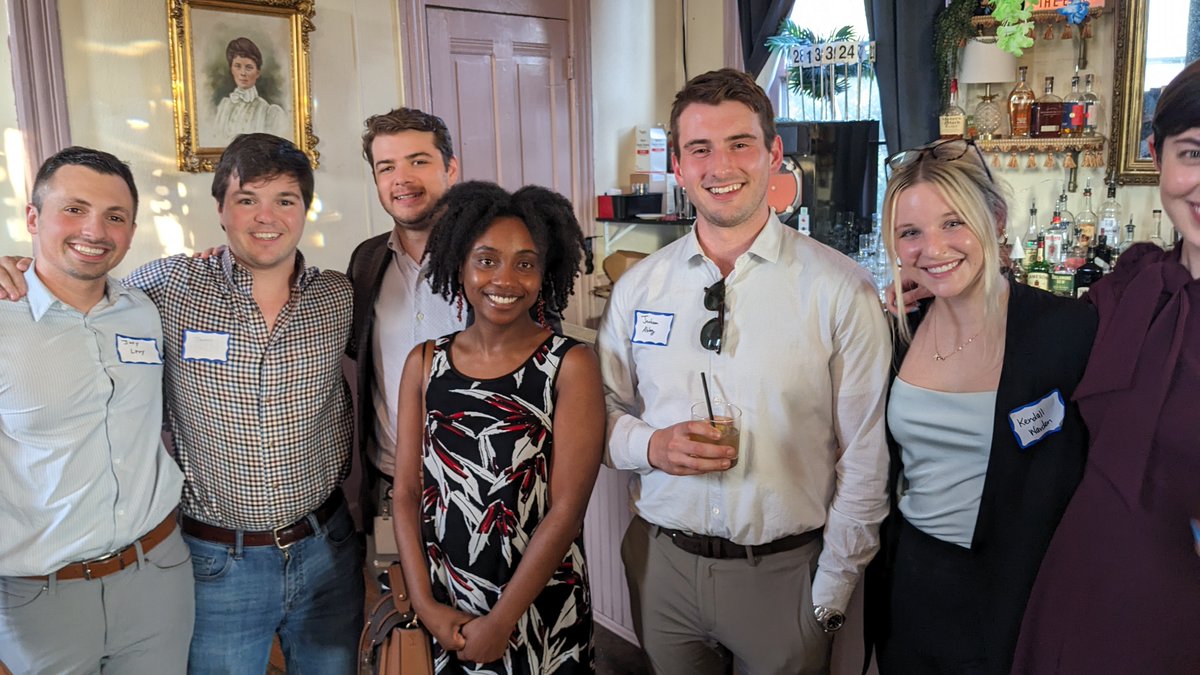 Polsinelli's tweet photo. Our Nashville office was happy to be a sponsor of @MusicCityLAW's Bar and Beyond networking event and celebrate with law students who took the bar the day before.

#polsinellinashville #barexam #sponsorship https://t.co/ALAaJ3u7Dl