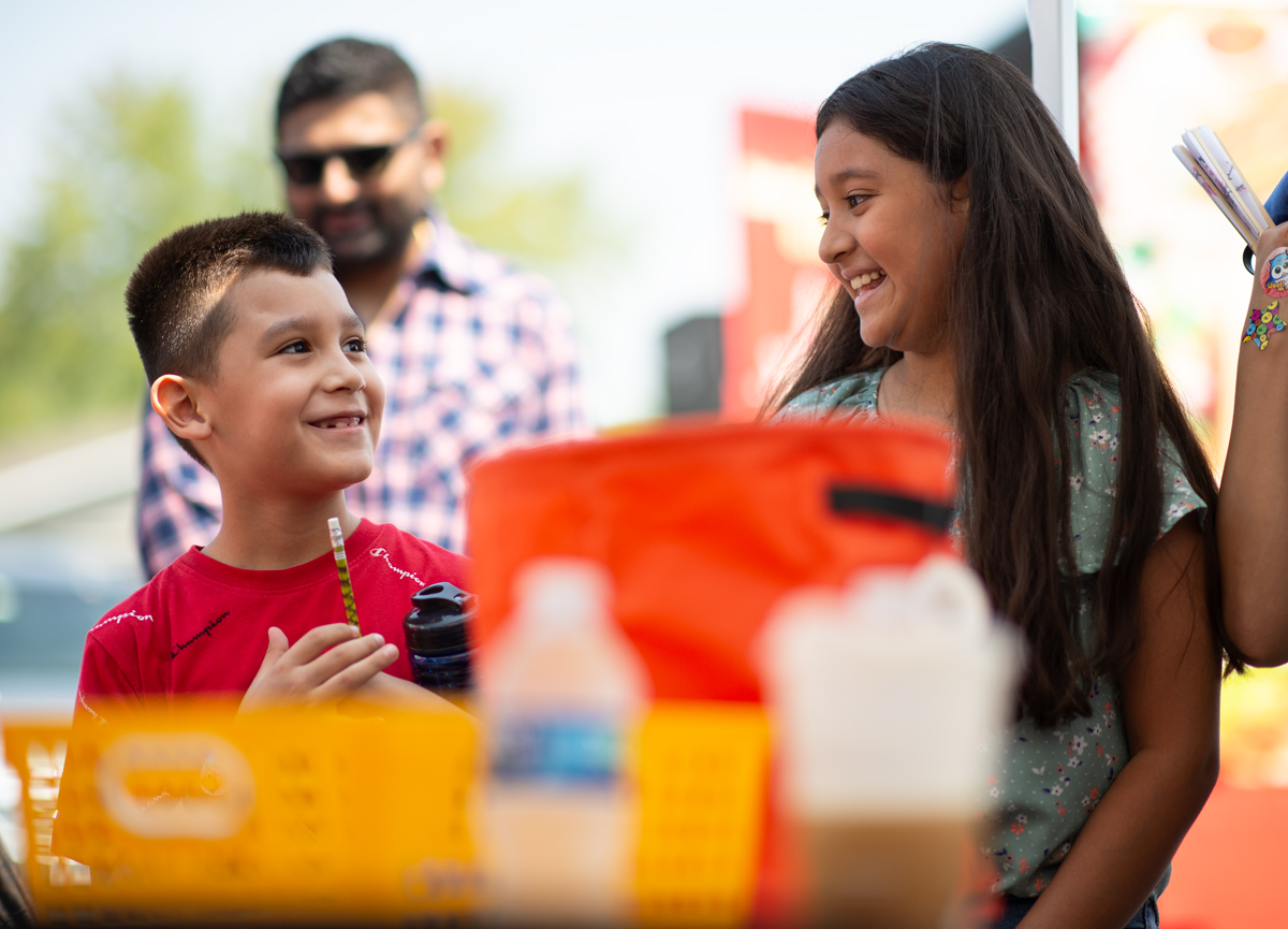 CCSD59's tweet photo. Our first back to school event is in the books! It was wonderful to join our community partners in greeting so many families at John Jay Elementary, along with equipping them with fresh school supplies, backpacks, prizes, and food before the new year. #D59Learns https://t.co/EDDqEqIxzD