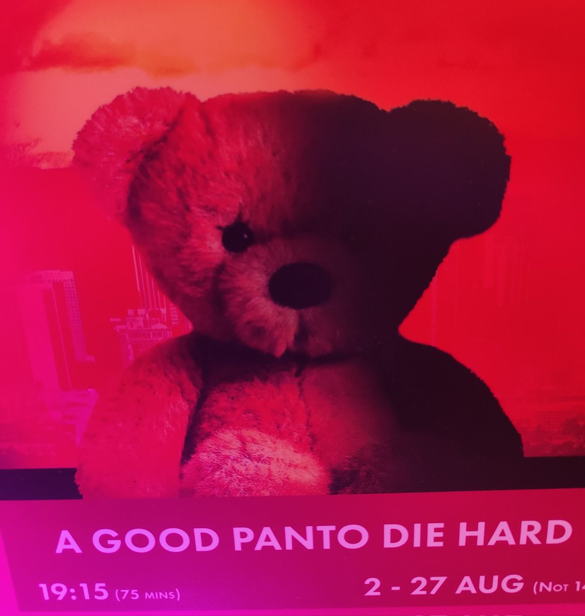 <a href="/diehardpanto/">A Good Panto Die Hard</a> Just seen this <a href="/edfringe/">Edinburgh Festival Fringe</a> .  Bloody good show, a lot of fun and worth your hard earned Nakatomi cash!