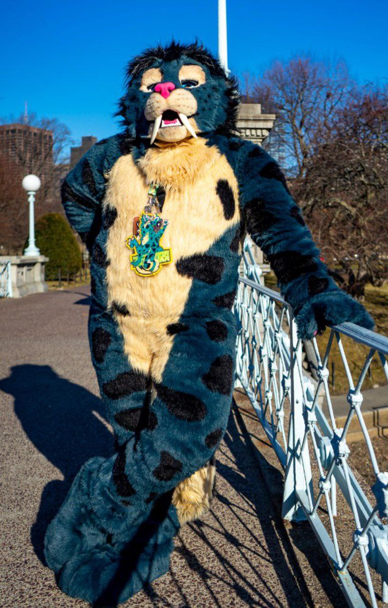 I suppose it’s that time of the week again. Happy! #FursuitFriday